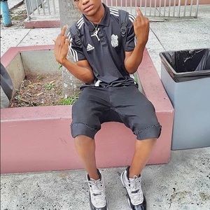 Meet your Posher, Carl